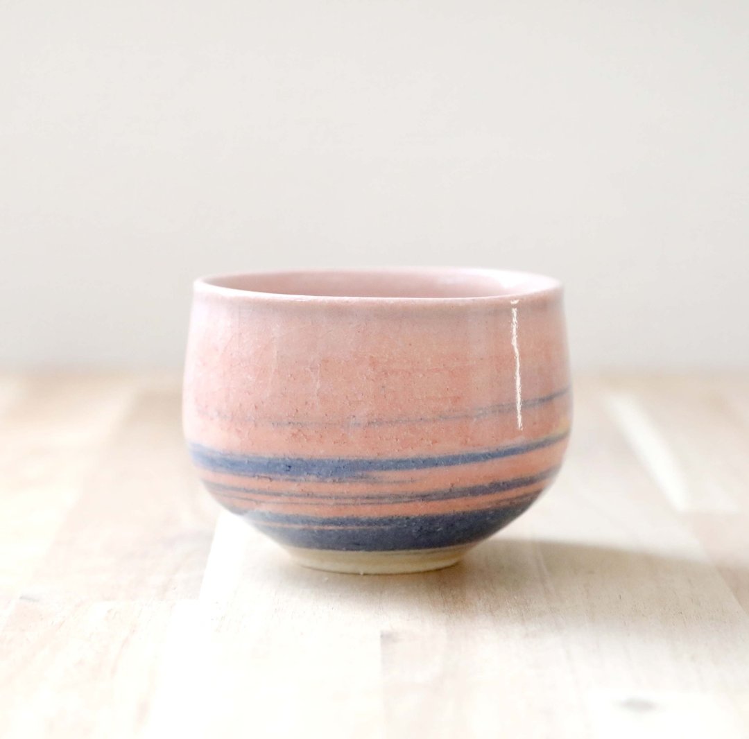 手揉拉伸的汤杯 晨曦之空 5 - 茶具/茶杯 - 陶 粉红色