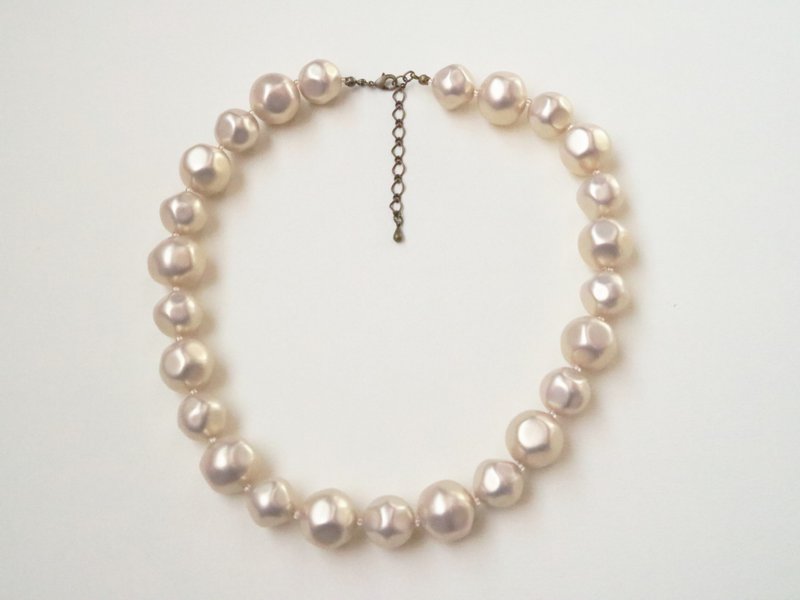 Large Airy Pearl Baroque Necklace Elegant Gorgeous Sophisticated Light Pearl Large Hollow Hollow Pearl Party Wedding Artificial Pearl Artificial Pearl Resin Pearl - 项链 - 塑料 卡其色