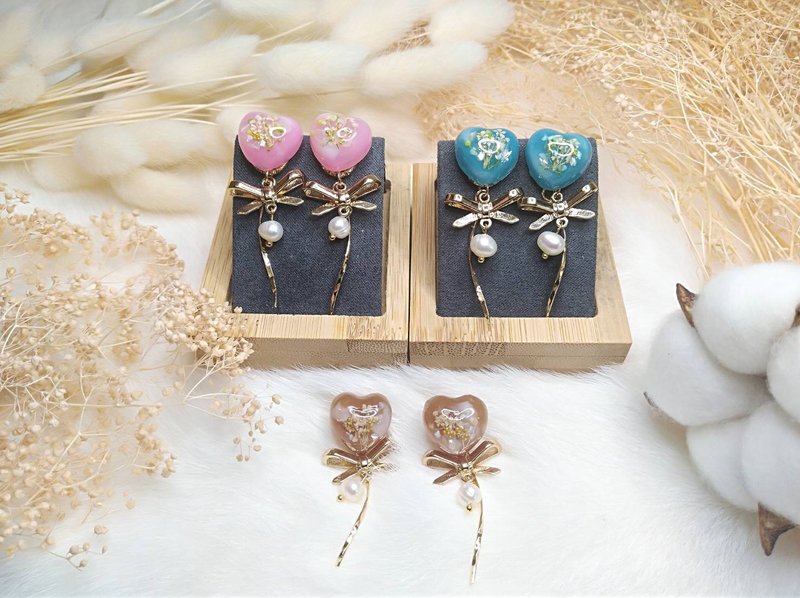 浮容手作房HIBISCUS#心花#/耳环/干燥花 - 耳环/耳夹 - 其他材质 白色