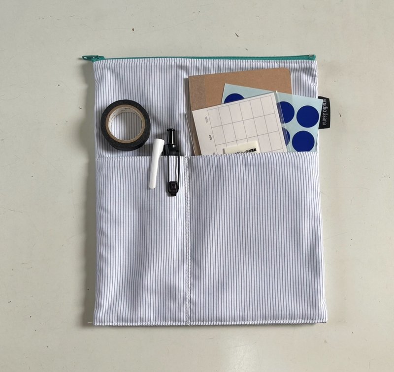 文具多用盒（蓝条纹） 铅笔盒 笔记本 屏蔽胶带 文具 - 铅笔盒/笔袋 - 棉．麻 蓝色