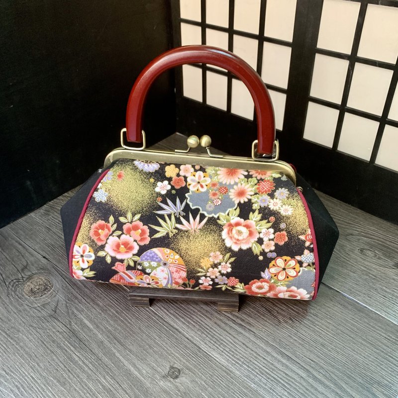 和风 - 木手挽口金包 - 手提包/手提袋 - 棉．麻 黑色