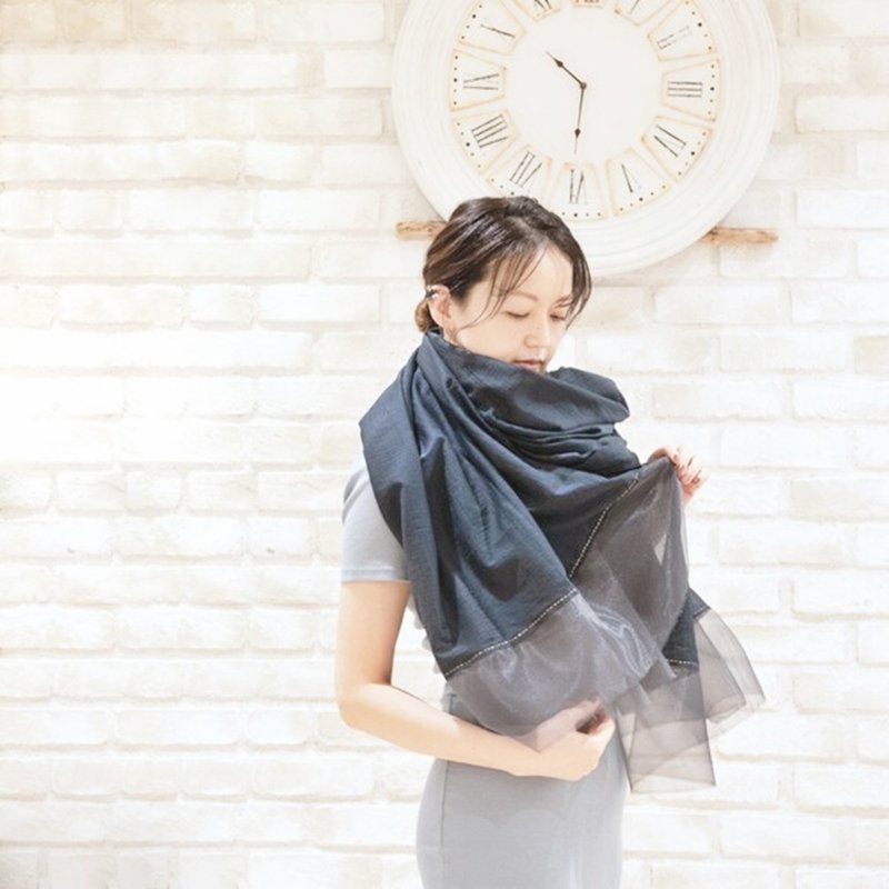 A soft and colorful stole | Navy - 围巾/披肩 - 其他材质 蓝色