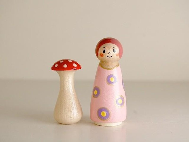 ◎ girl and mushrooms ◎ Kokeshi [1] - 玩偶/公仔 - 木头 粉红色