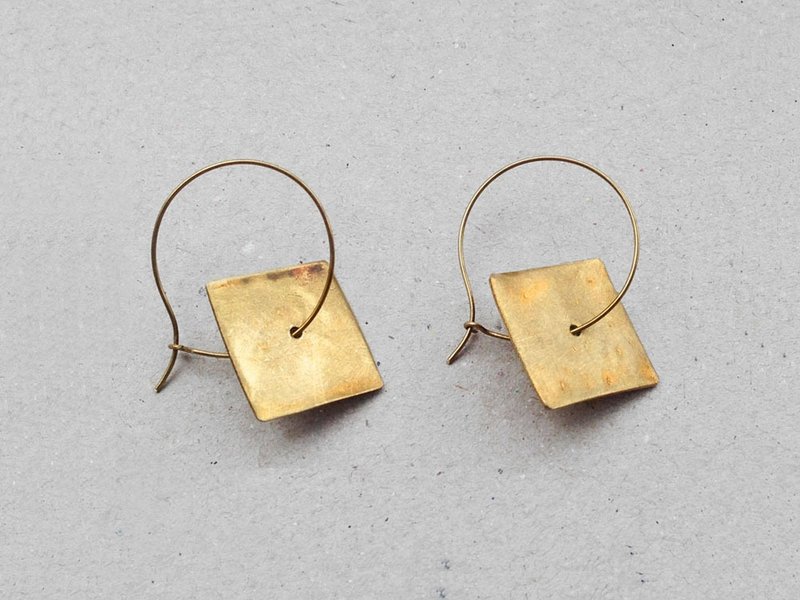 大器简约方形几何黄铜耳环 - 耳环/耳夹 - 其他金属 金色