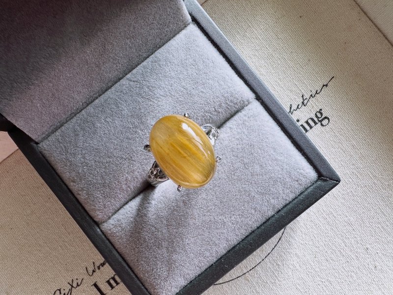 黄兔毛水晶银戒-Golden Rutilated Quartz Ring - 戒指 - 水晶 