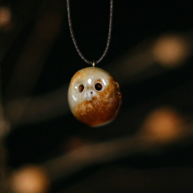 柴烧陶精油项链  半白猫头鹰 - 项链 - 陶 咖啡色