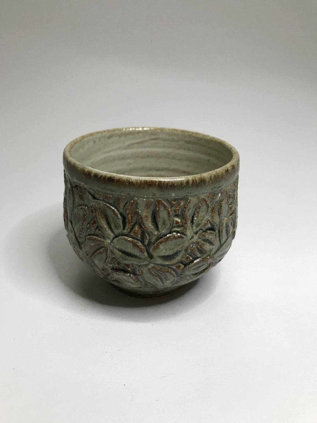 曾永鸿  灰釉刻花杯 - 茶具/茶杯 - 陶 