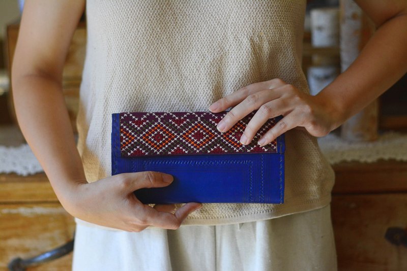 印度贾特族手工刺绣皮革民族风皮夹-印度洋 - 皮夹/钱包 - 真皮 多色