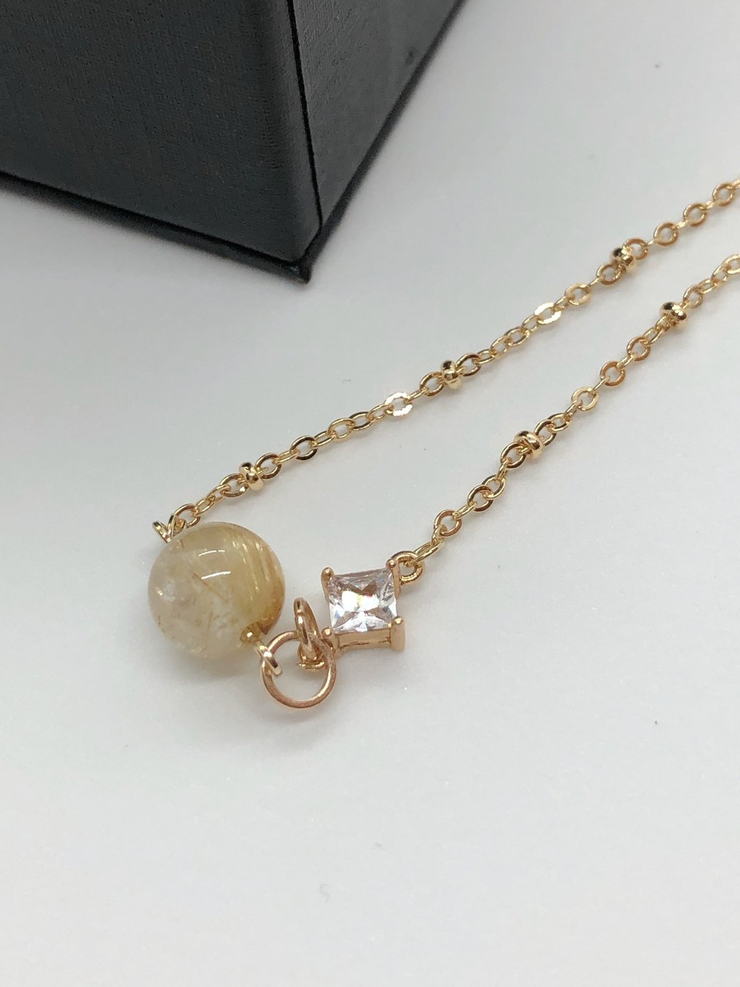 14K包金 天然水晶 开运石 轻珠宝 极细 定制化 手链 - 手链/手环 - 水晶 金色