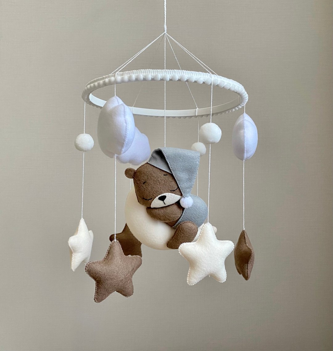 bear baby mobile, baby mobile, nursery mobile, baby decor, crib baby mobile - 玩具/玩偶 - 羊毛 咖啡色