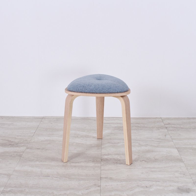 北欧复古 曲木三角布凳 可堆叠 / 幸运草凳 - 椅子/沙发 - 木头 蓝色
