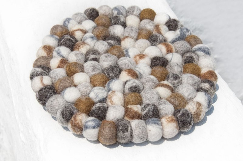 羊毛毡 彩虹 隔热垫 锅垫 羊毛毡锅垫-渐层色拿铁咖啡灰 圆型锅垫 - 餐垫/桌巾 - 羊毛 多色