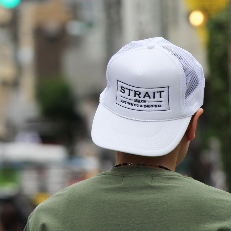 EMB 棒球帽 鸭舌帽 卡车帽　白　LOGO MESH CAP #WHITE - 帽子 - 其他材质 白色