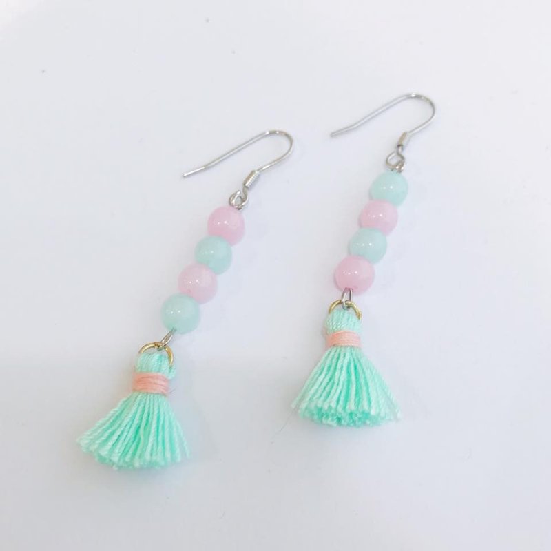 日系 流苏耳环 粉绿色  加粉红色 薄荷绿   蜜瓜色 珠子  生日礼物  圣诞礼物 - 耳环/耳夹 - 塑料 绿色