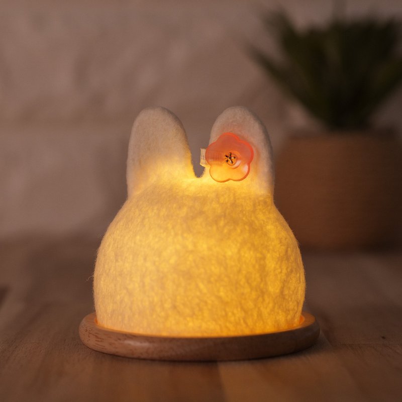 wool rabbit lantern - 灯具/灯饰 - 羊毛 白色