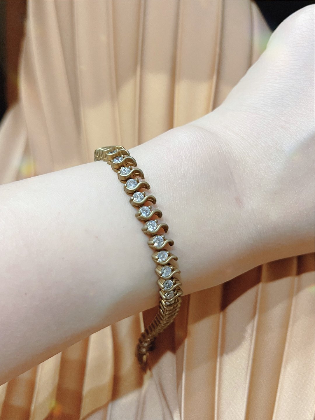 黄铜 锆石满钻 设计款造型手链 16cm - 手链/手环 - 铜/黄铜 金色