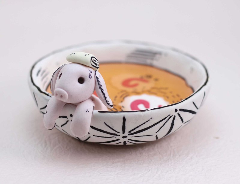 手饰耳环收纳小猪,幸福小猪系列,懒洋洋的一天, 手作小品 - 戒指 - 粘土 