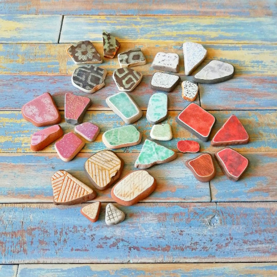 Colorful Sea Pottery shards 破碎的陶器 Broken mosaic tiles/Broken Porcelain 老瓷器 - 其他 - 陶 多色