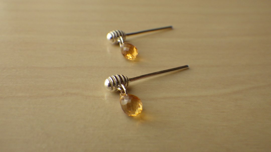 Honey Dipper Earrings - 耳环/耳夹 - 宝石 黄色