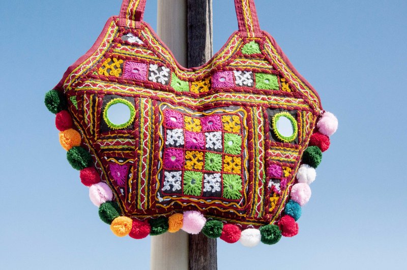 手工刺绣斜背包 民族风包 侧背包 肩背包 手工包 刺绣包-沙漠镜子 - 侧背包/斜挎包 - 棉．麻 多色