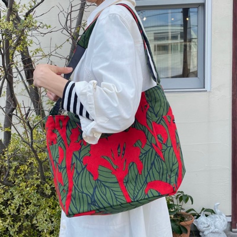 肩背包“美人蕉”希望_红 - 侧背包/斜挎包 - 棉．麻 