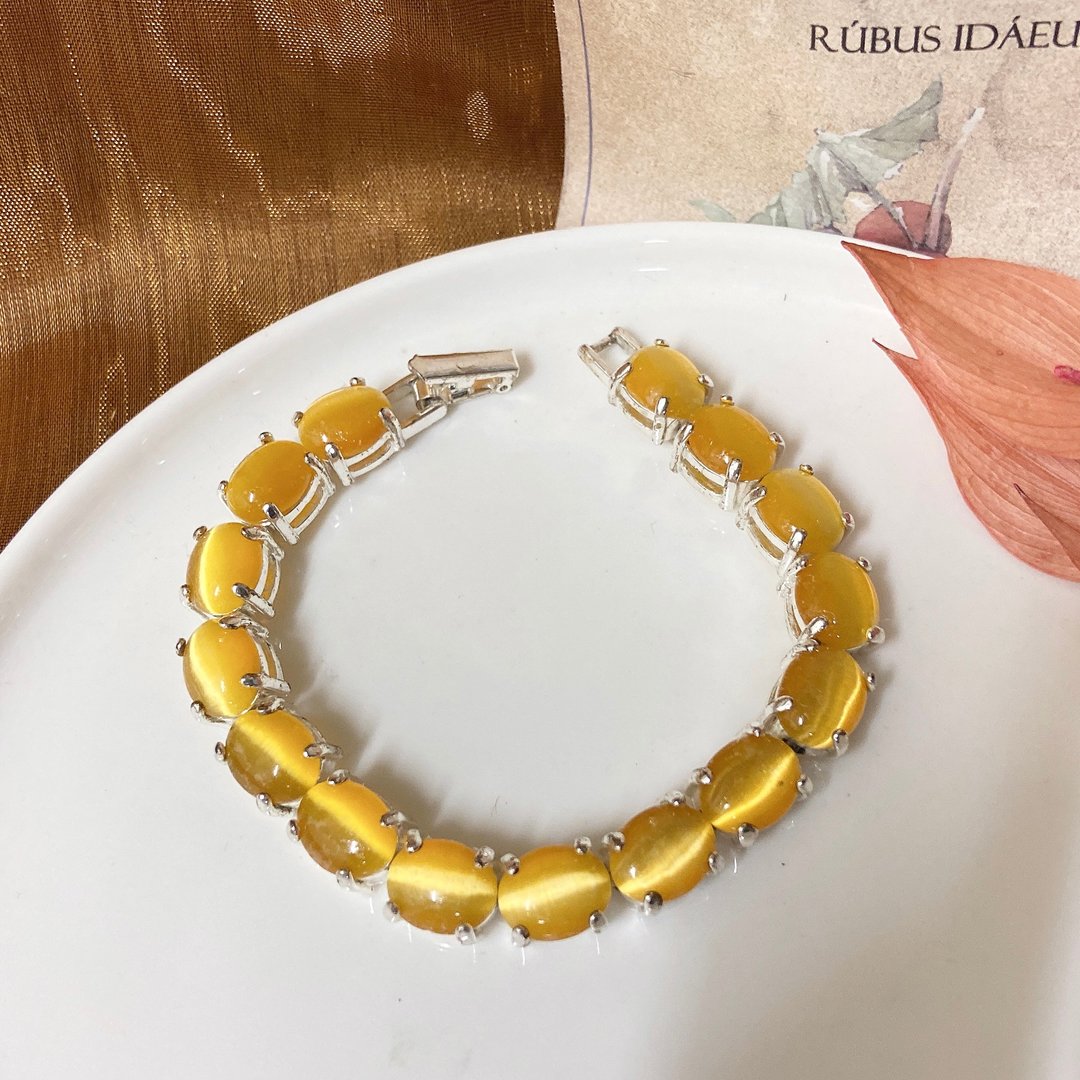 【西洋古董饰品】 鲜黄猫眼石感 椭圆蛋型爪镶嵌 手链手环 - 手链/手环 - 贵金属 金色