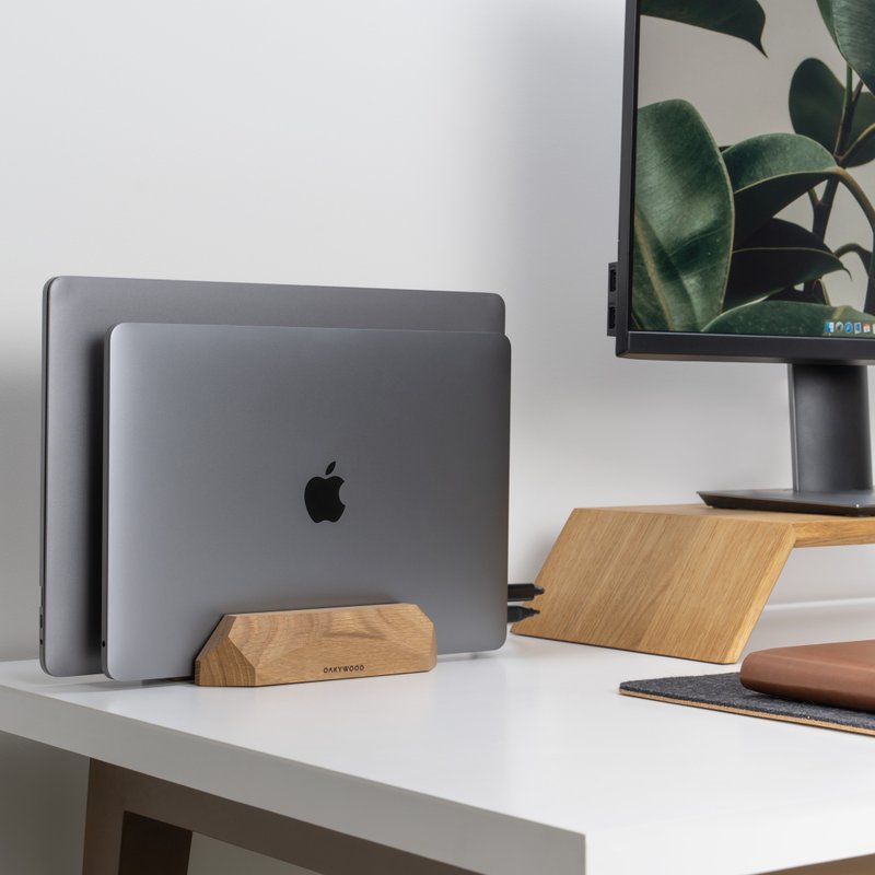 双开口的立式笔记本支架  木制的立式笔记本支架 Macbook支架 - 电脑配件 - 木头 咖啡色