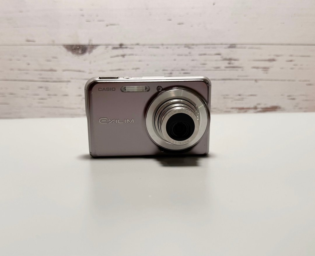 菁桐照相馆 CASIO EX-S700 数位相机 现货 - 相机 - 其他金属 银色