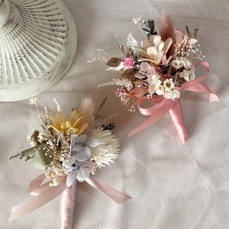 【婚礼胸花】胸花 主婚人胸花 永生玫瑰 伴郎胸花 婚礼结婚 招待 - 干燥花/捧花 - 植物．花 