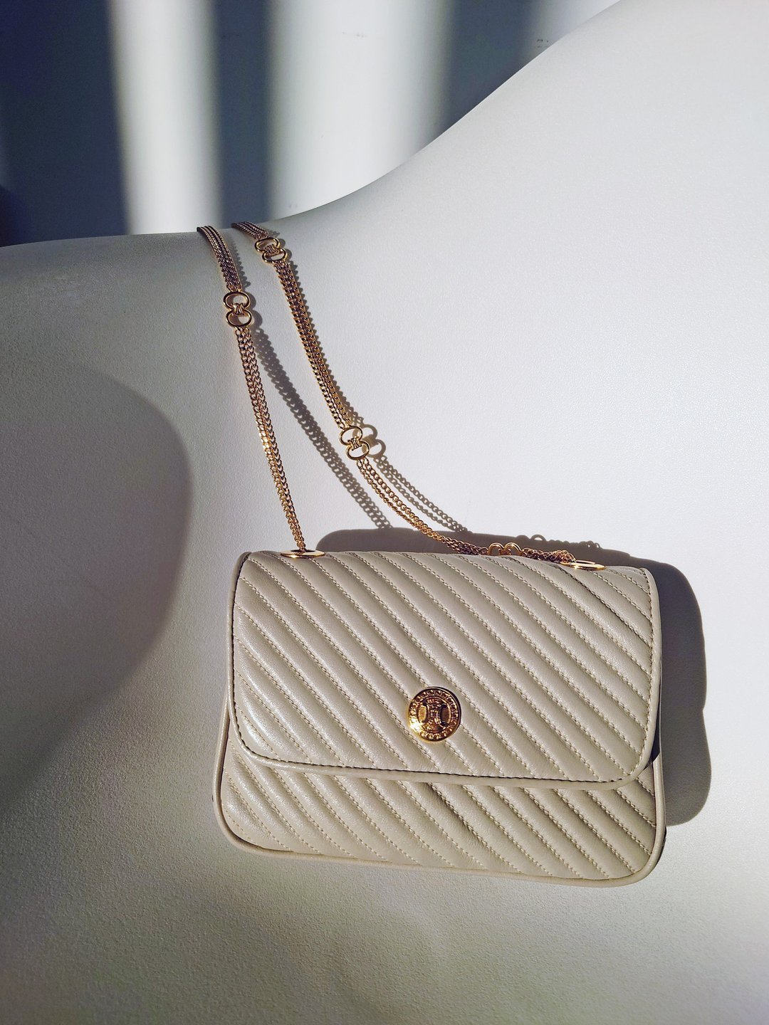中古美品 CELINE 凯旋门晚宴包手拿包链条包斜背包斜挎包单肩包 - 侧背包/斜挎包 - 真皮 白色