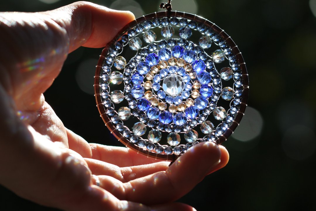 Light Healing Art Blue and Gray Mandala Light Suncatcher - 其他 - 玻璃 蓝色
