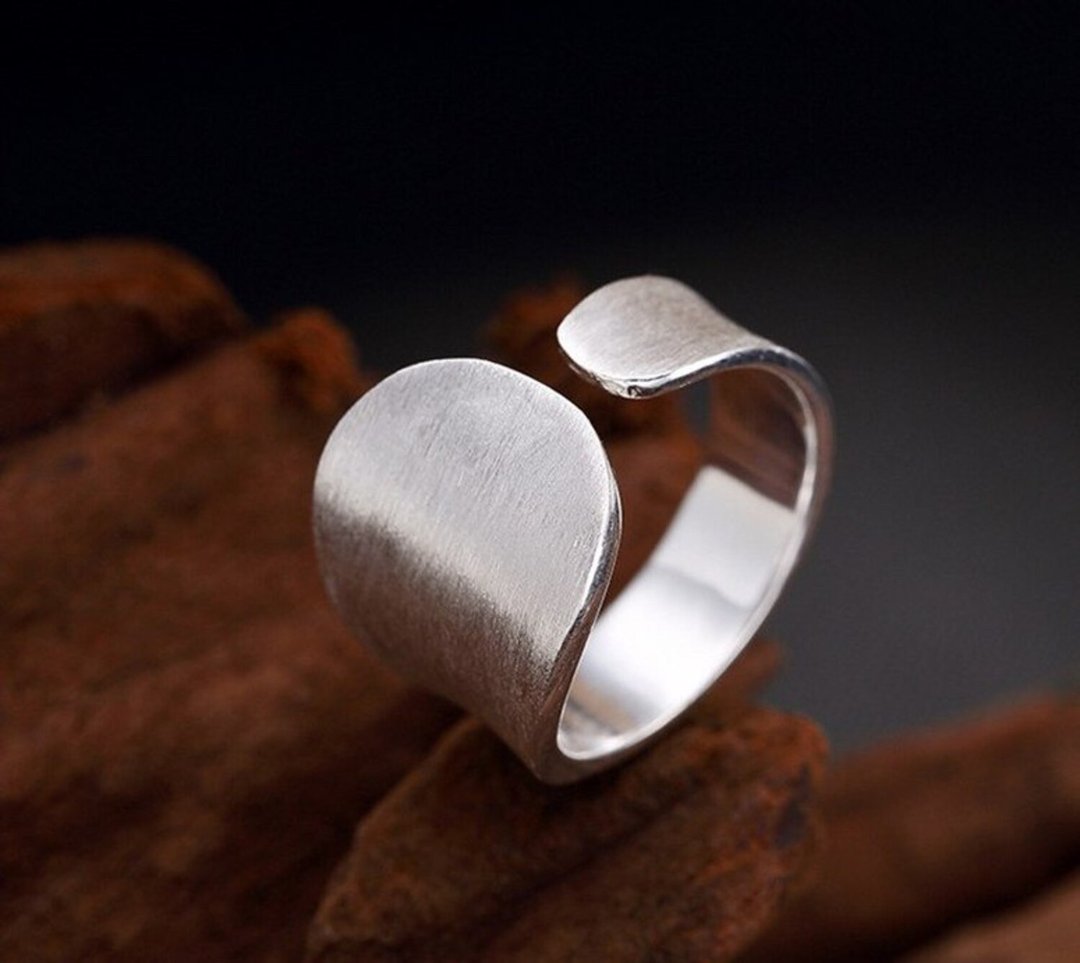 Real S 925 Sterling Silver Fine Jewelry Handmade Brushed Asymmetric Finger Rings - 戒指 - 纯银 银色