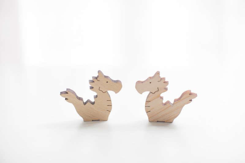 定制化姓名礼物原木浅色造型木片 - 快乐小龙 - 钥匙链/钥匙包 - 木头 橘色