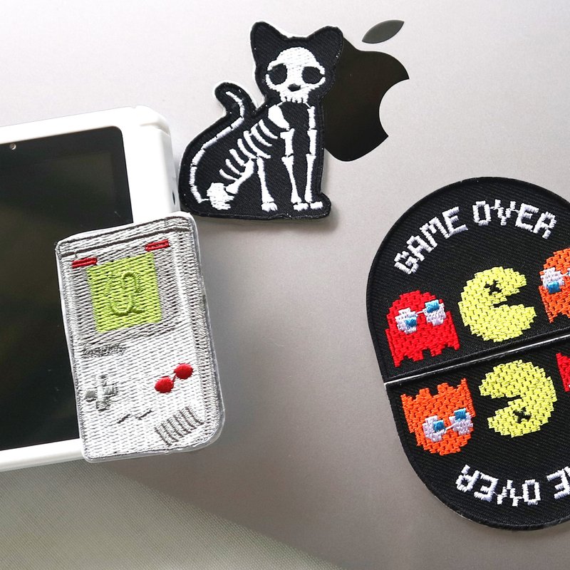 怀旧玩具 / 刺绣贴纸 - 贴纸 - 绣线 多色