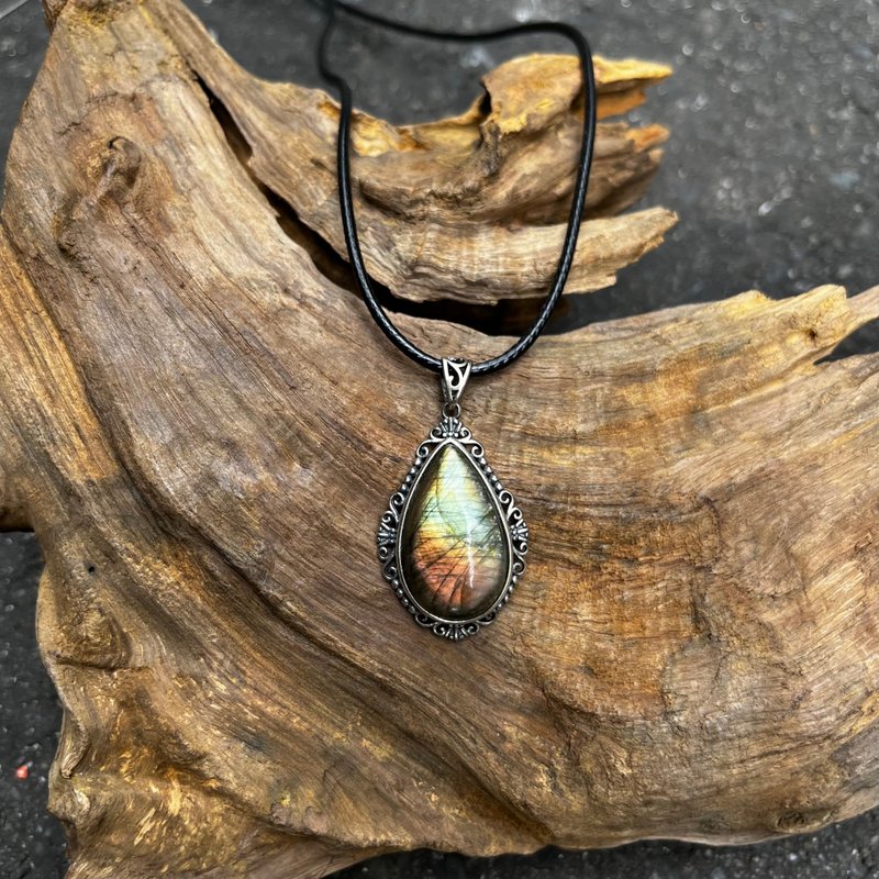 喜迎瑶 925银 拉长石 黄色拉长石 吊坠 项链 民族风 嬉皮 复古风 - 项链 - 水晶 银色