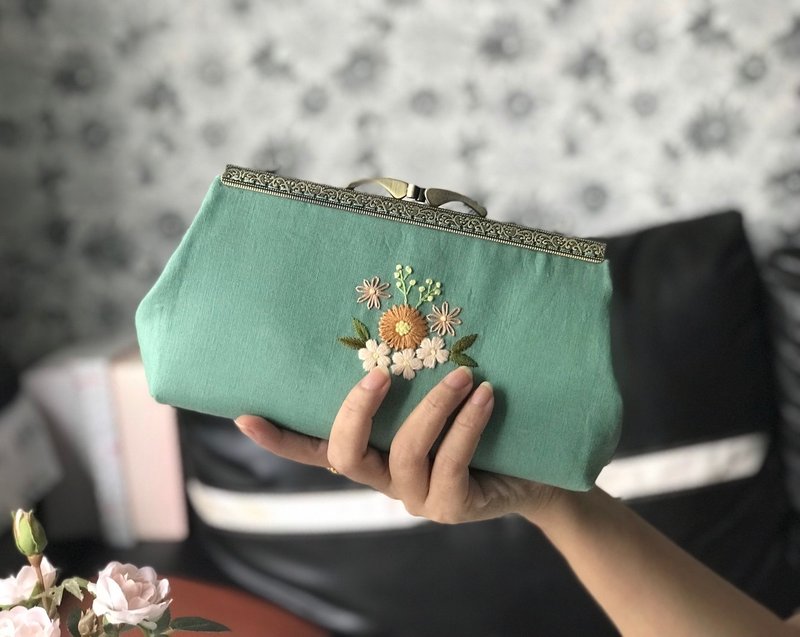 手拿包、手提包、绣线包、麻包、按扣包 - 手拿包 - 棉．麻 