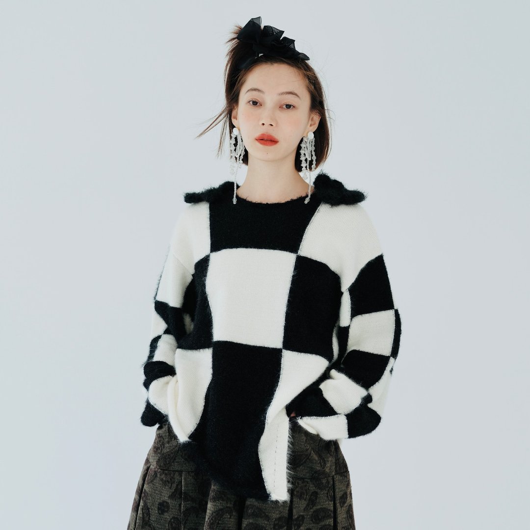 黑白经典格纹开衩毛衣 / 蝴蝶结缀肩 - 女装针织衫/毛衣 - 其他材质 黑色