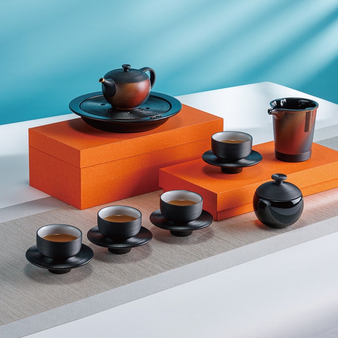 【礼物首选】陆宝 星河环宇茶礼 一壶一海四杯 + 茶盘 + 茶叶罐 - 茶具/茶杯 - 陶 黑色