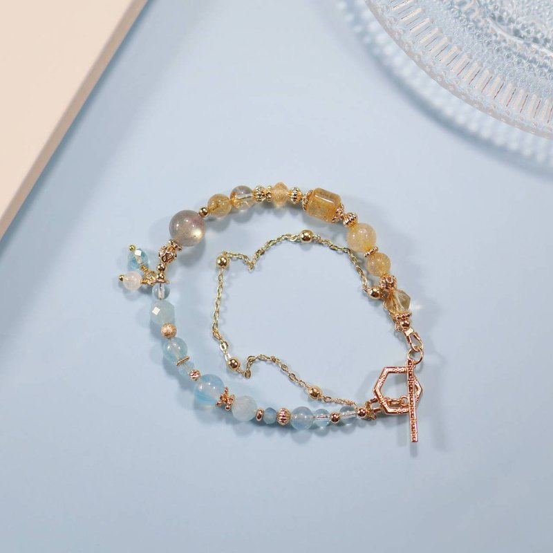 稚子宠溺。拉长石 黄发晶 拓帕石 14K包金 水晶矿石设计手链 - 手链/手环 - 水晶 蓝色