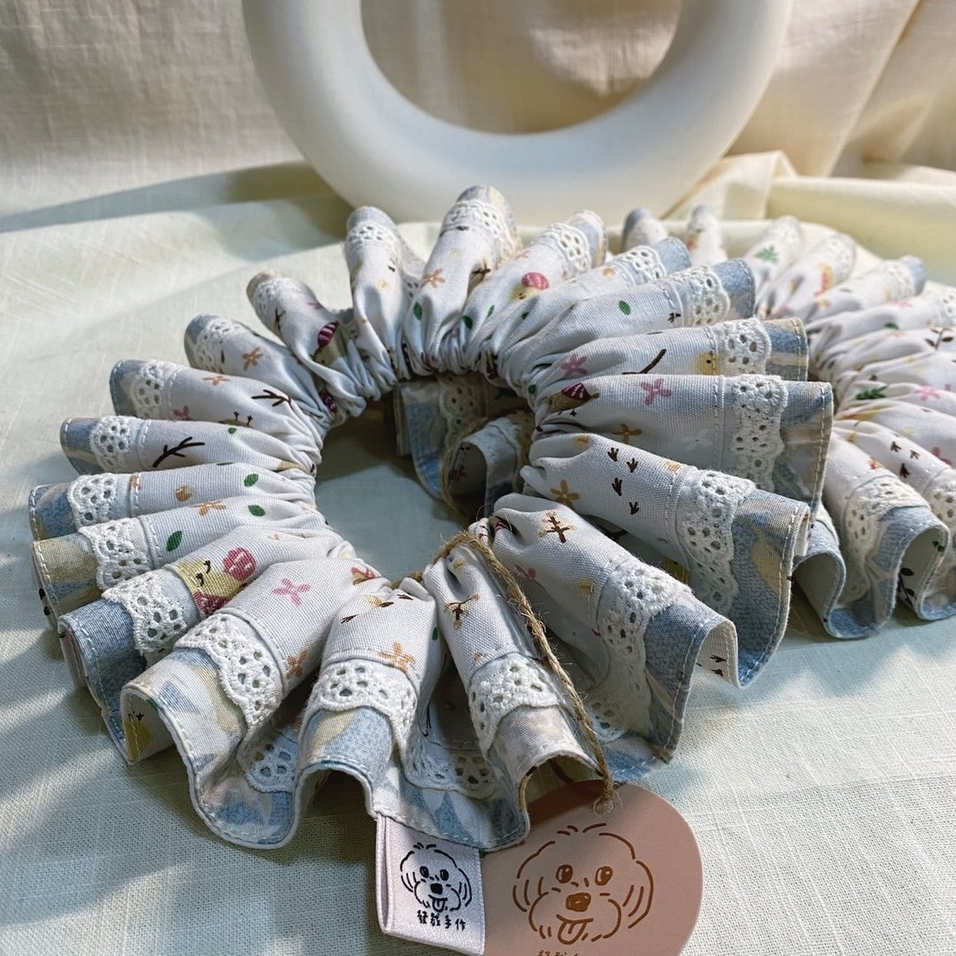 发裁手作。Facai Handmade 漾层系小丑领_晴蓝小花 - 衣/帽 - 棉 白色