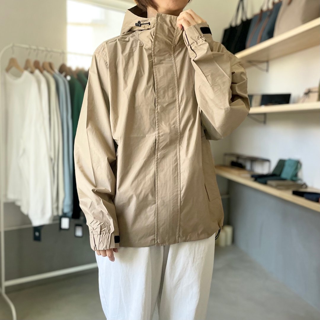 【男女皆宜】防泼水防风材质连帽外套【米色】 - 中性连帽卫衣/T 恤 - 棉 卡其色