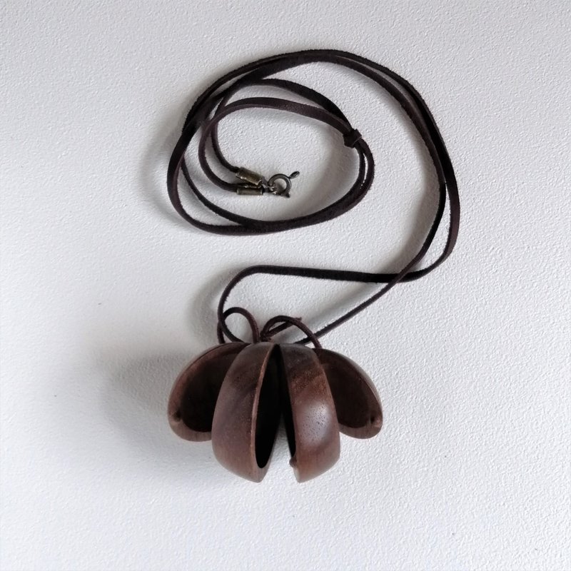 会发出声响的吊饰 Ball3 mini DB 和弦响板 深焦茶 - 其他 - 木头 咖啡色