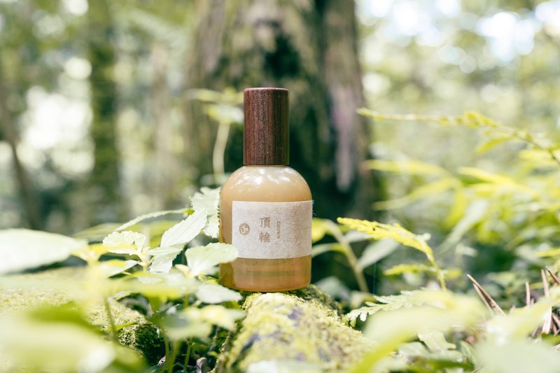 顶轮 • 七轮调和系列喷雾 50ML 天然喷雾 - 香薰/精油/线香 - 精油 金色