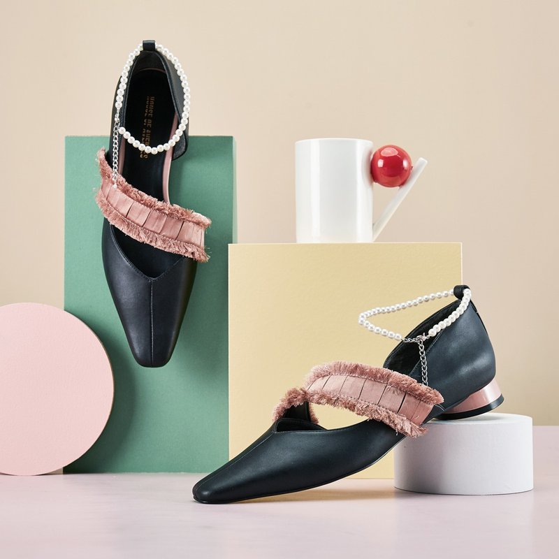 | HOA | 小方头须须带珍珠脚链平底鞋 | 黑色 | 5574 - 芭蕾鞋/娃娃鞋 - 人造皮革 黑色