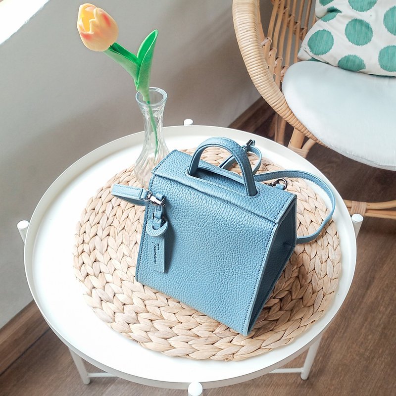 Prism Cross body bag 半三角形手提斜背包 - 手提包/手提袋 - 人造皮革 