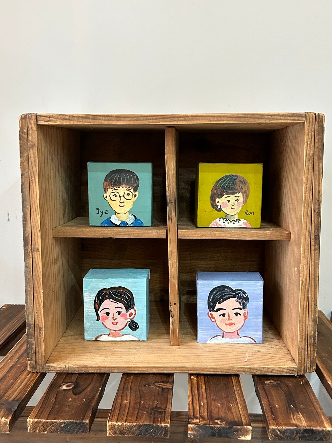 压克力彩似颜绘 8*8*5cm 小画布 - 订制画像 - 其他材质 