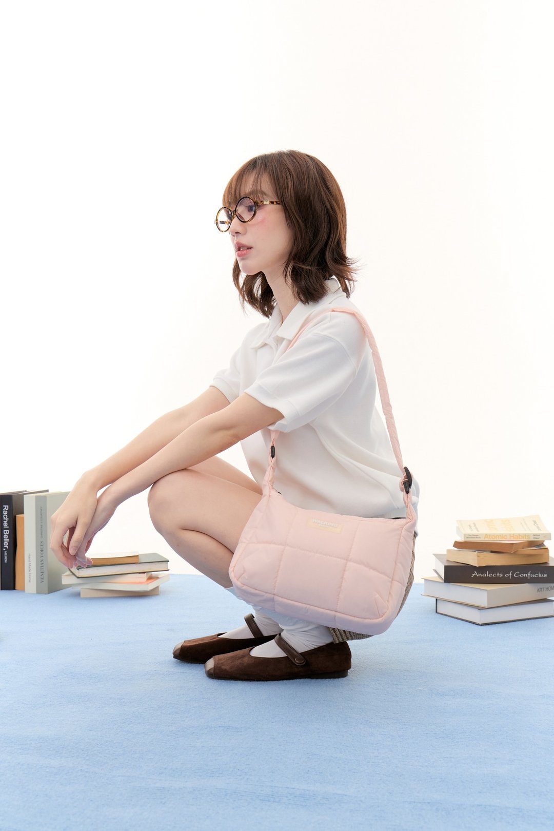 Walking Stitch : Pluto Mini Hobo Bag V.2 : Pink : 肩背包 - 侧背包/斜挎包 - 防水材质 粉红色