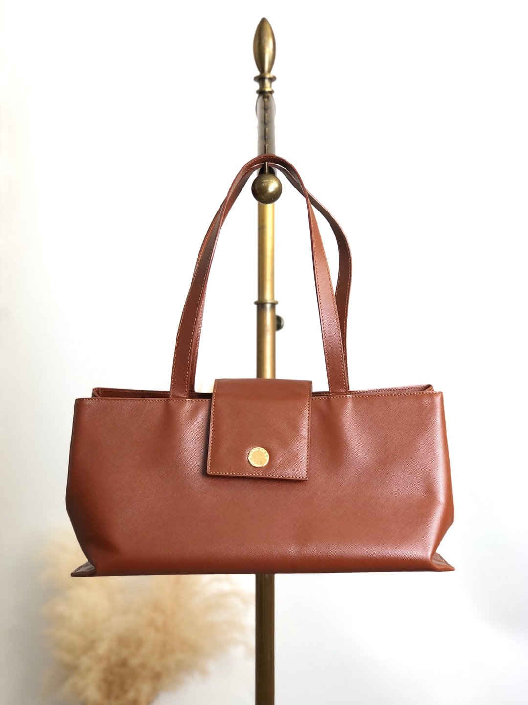 【 日本直送 名牌中古包 】BURBERRY 巴宝莉 手提包 棕色 翻盖 PVC 皮革 vintage 古董 3ex85e - 手提包/手提袋 - 防水材质 咖啡色