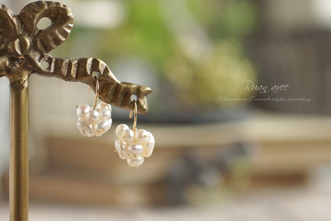 14kgf- Kanotori earrings - fluff - - 耳环/耳夹 - 宝石 白色