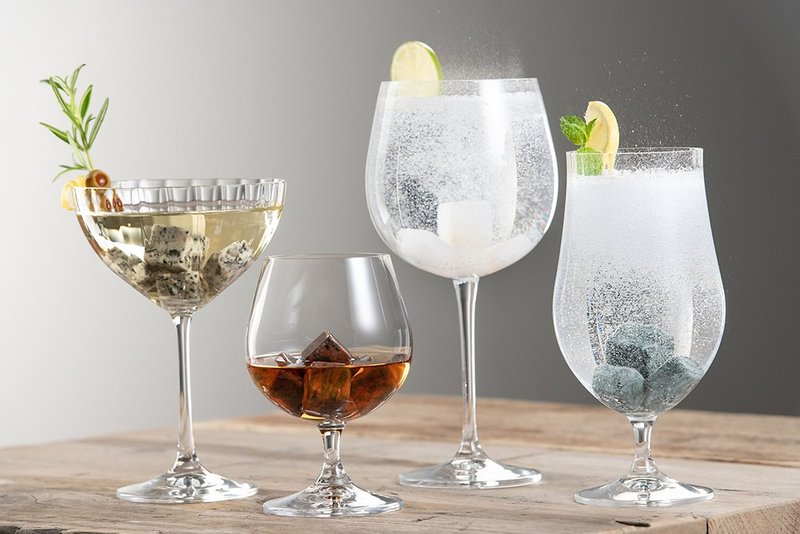 爱尔兰Galway 威士忌冰酒石 9入木盒+4入绒布袋 组合 - 酒杯/酒器 - 石头 银色